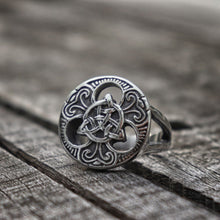 Load image into Gallery viewer, Celtics Trinity Knot Ring
