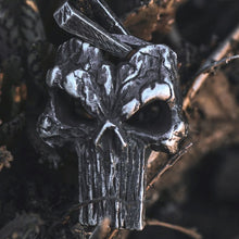 Load image into Gallery viewer, Vintage Steel Punisher Skull Pendant
