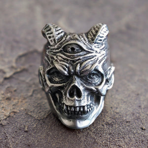 Devil Plague Skull Ring