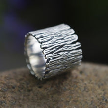 Load image into Gallery viewer, Rozhanitsa Rune Steel Ring
