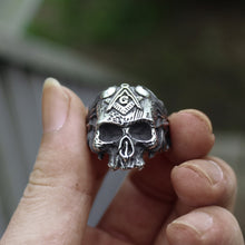 Load image into Gallery viewer, Vintage Masons Skull Ring
