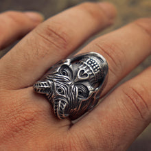 Load image into Gallery viewer, Devil Plague Skull Ring
